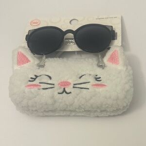 Hello Kitty Cute Cat Sunglasses & Case White and Pink 6 x 3 inches